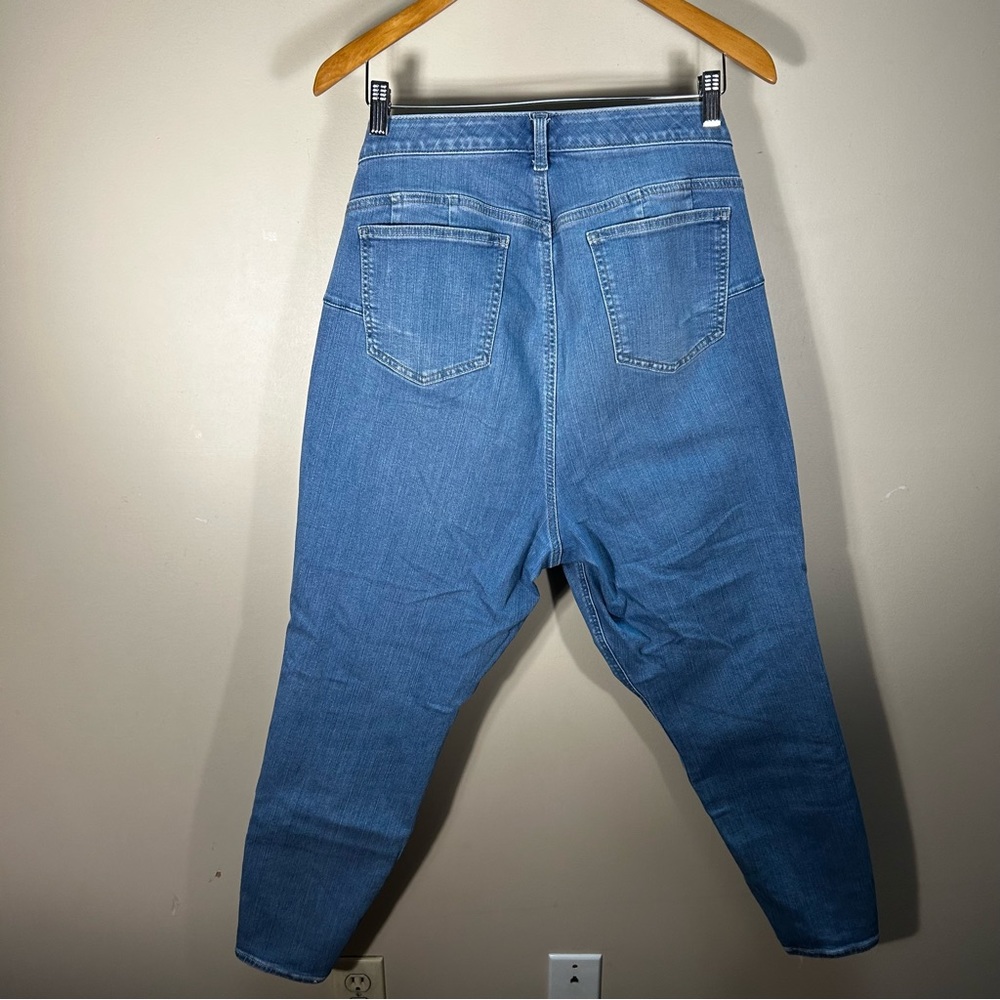 Torrid Plus Bombshell Skinny Exposed Button Fly L… - image 7